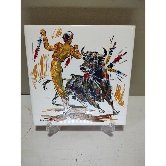 Vintage Tile CERAMIC BULLFIGHTER  MADE IN SPAIN 6" X 6" Tile Matador And Bull - Picture 2 of 8